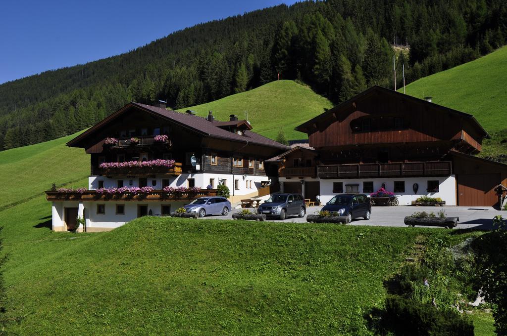 Gaestepension Klammer Kartitsch Buitenkant foto